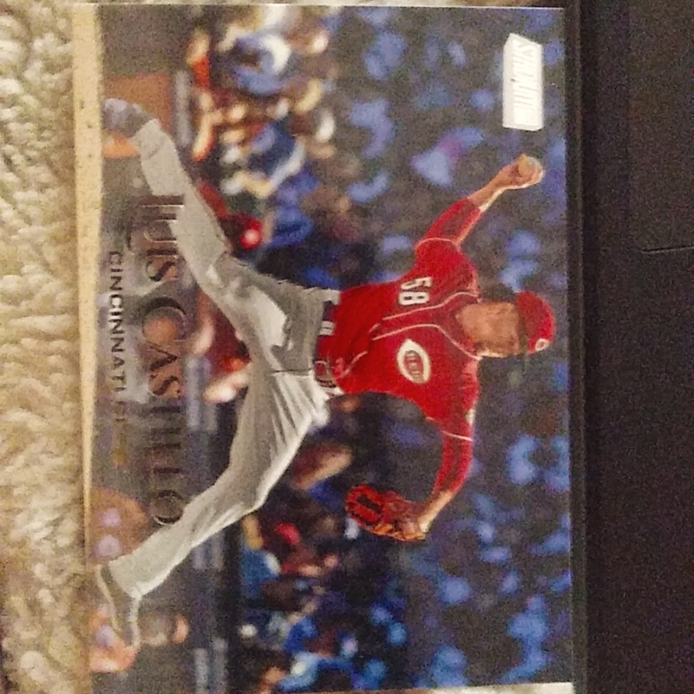 Luis Castillo vintige baseball card 400$